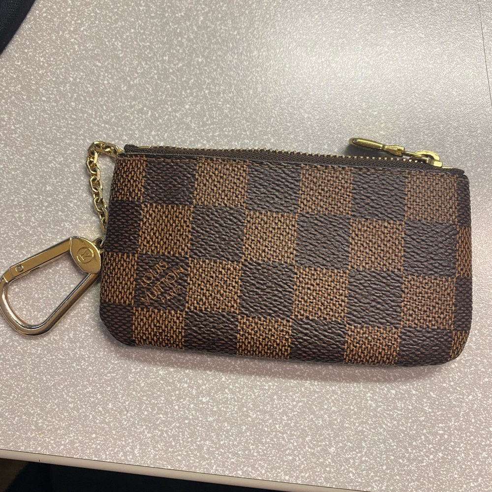 Louis Vuitton Damier Ebene Key Pouch